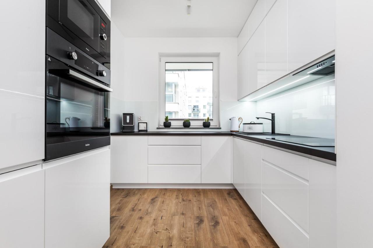 Apartament Sea Master กดัญสก์ ภายนอก รูปภาพ